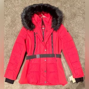 Size medium. Brand new Michael Kors coat. Never worn. Red. Beautiful coat.